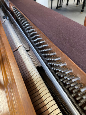 Kawai KL-11 (43")   Console