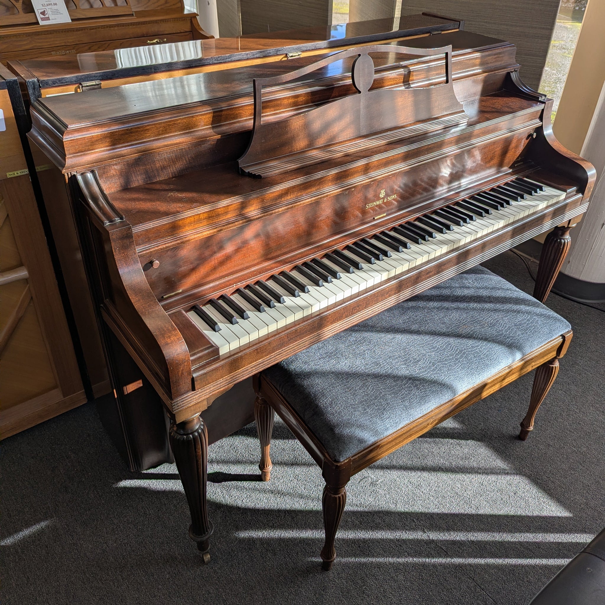 Steinway & Sons Model 40 Console (43")