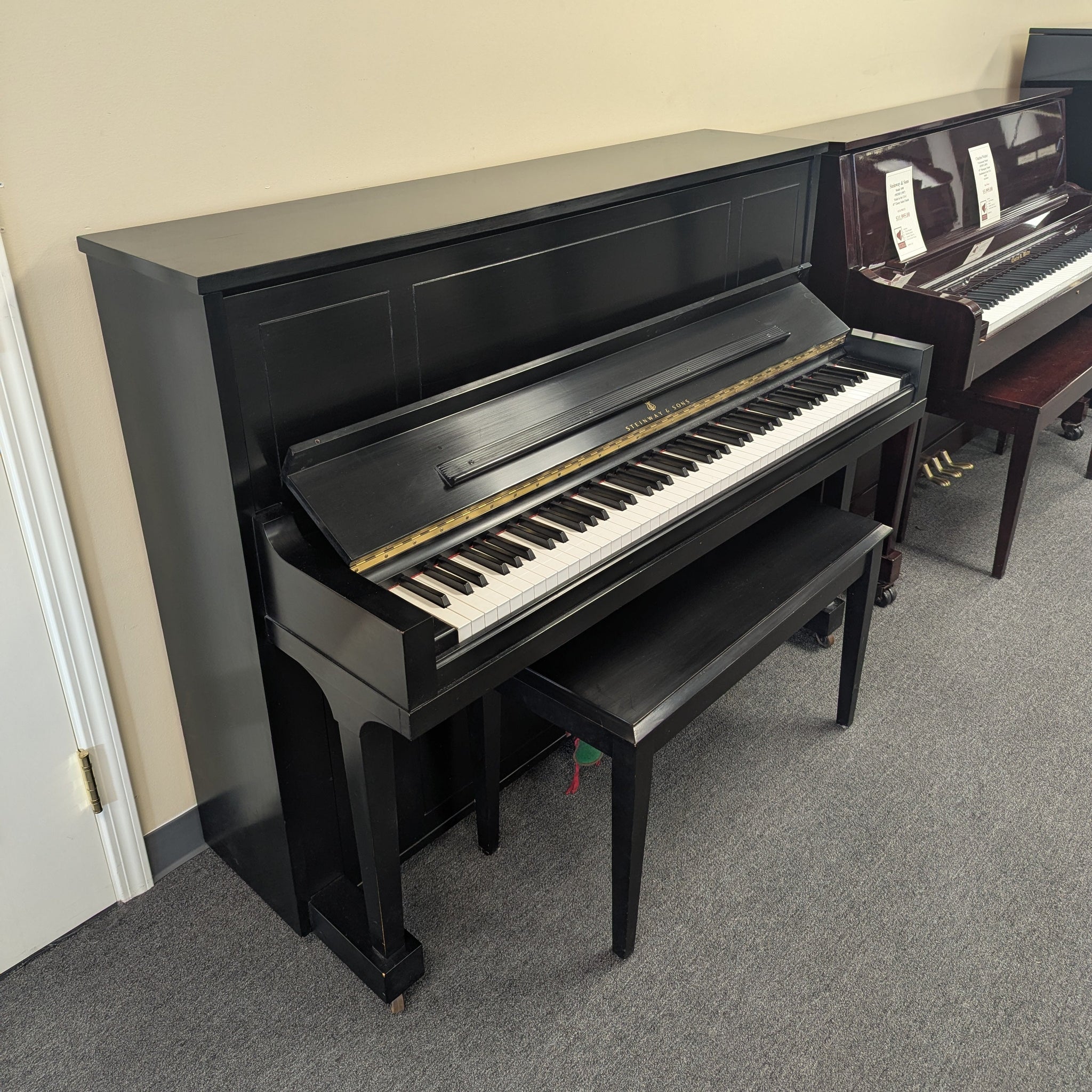 Steinway Model 1098 (46.5")