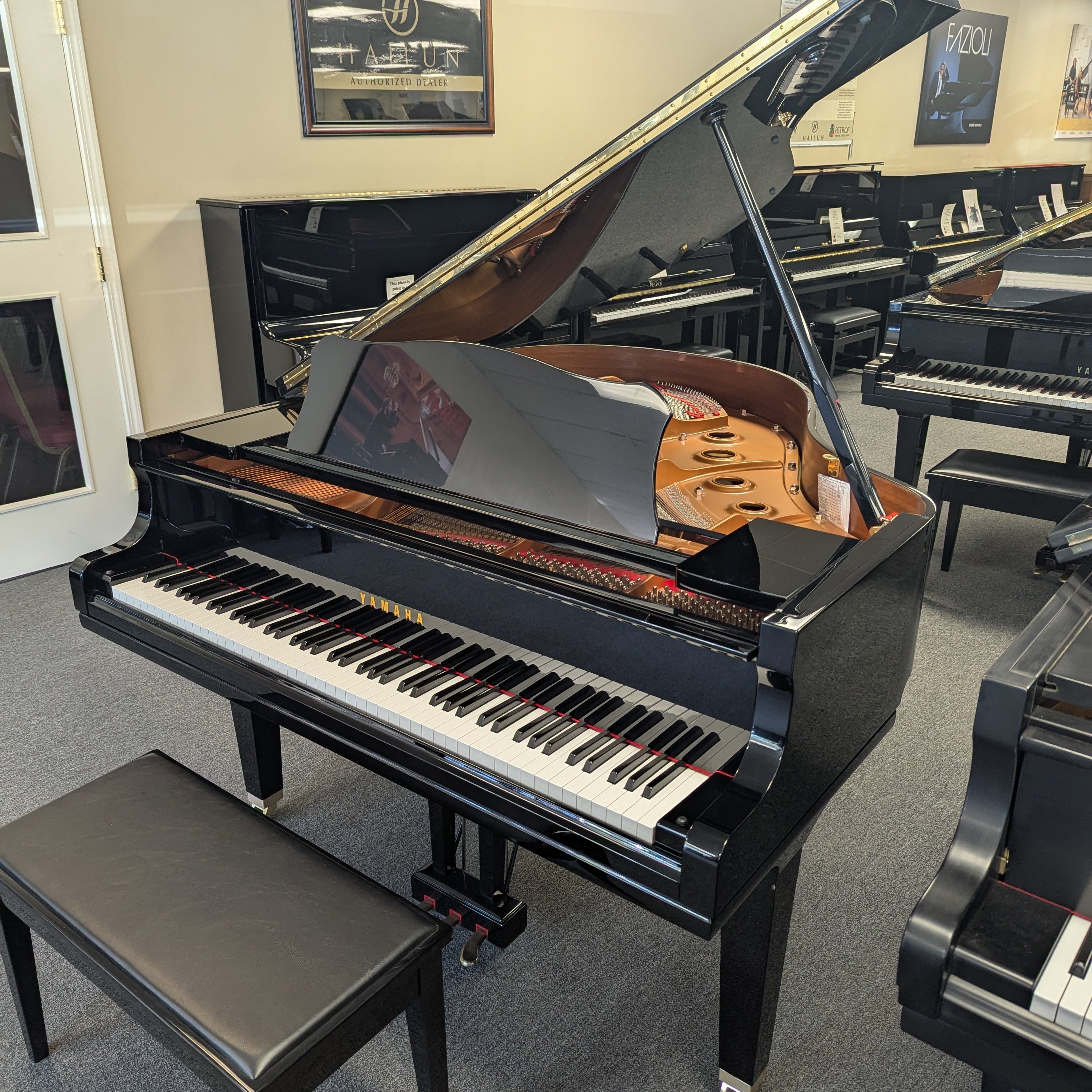 Grand Pianos | Northwest Pianos